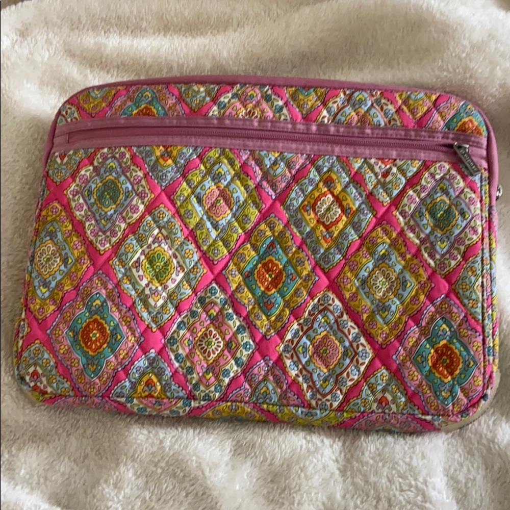 Studio C Lap Top Cover/Case 🌺